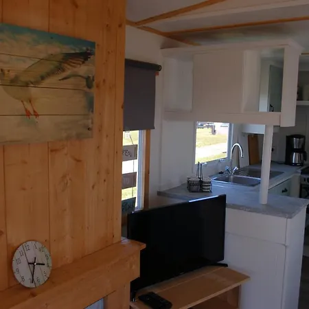 Wiron Aan Het Wad. Camping