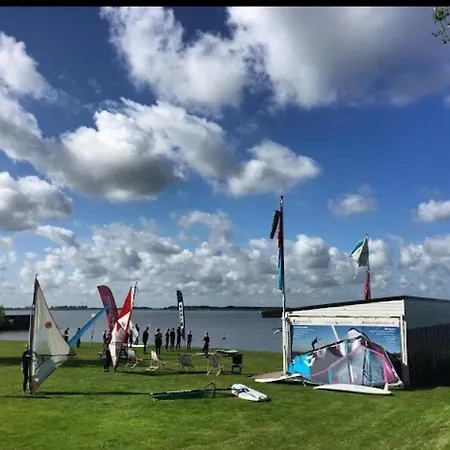 Kemp Wiron Aan Het Wad. Westerland